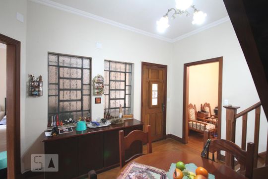 Sala de casa à venda com 3 quartos, 330m² em Cambuci, São Paulo