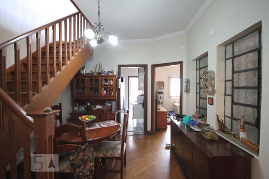 Sala de casa à venda com 3 quartos, 330m² em Cambuci, São Paulo
