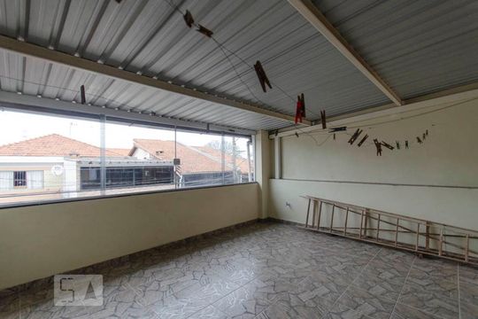 Varanda Quarto 2 de casa à venda com 3 quartos, 520m² em Vila Ponte Rasa, São Paulo