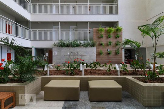 Jardim de kitnet/studio à venda com 1 quarto, 35m² em Centro, Curitiba