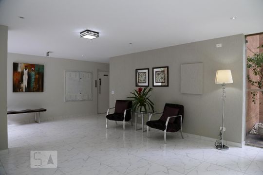 Hall social de apartamento à venda com 2 quartos, 68m² em Vila Andrade, São Paulo
