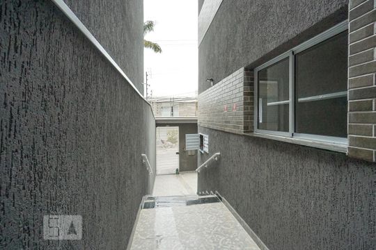 Entrada de apartamento para alugar com 2 quartos, 47m² em Água Rasa, São Paulo