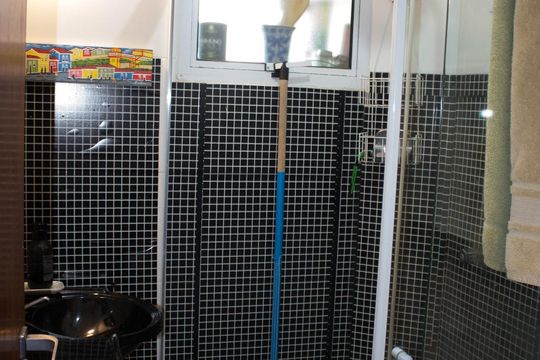 Banheiro de apartamento à venda com 1 quarto, 35m² em Itaquera, São Paulo