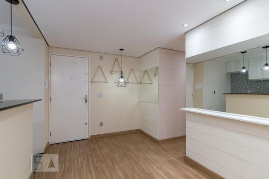 Sala de apartamento à venda com 2 quartos, 47m² em Vila Rio, Guarulhos