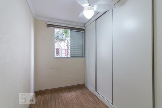 Quarto 1 de apartamento à venda com 2 quartos, 47m² em Vila Rio, Guarulhos