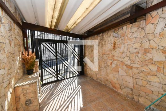 Garagem de casa para alugar com 2 quartos, 80m² em Vila Nova Mazzei, São Paulo
