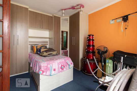 Quarto de Serviço de casa à venda com 3 quartos, 280m² em Vila Pereira Barreto, São Paulo