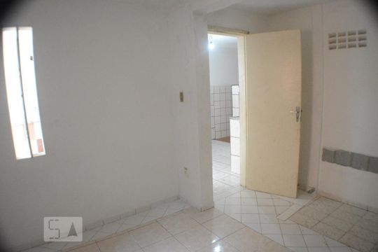 Quarto 3 de casa para alugar com 3 quartos, 102m² em Estrada das Barreiras, Salvador