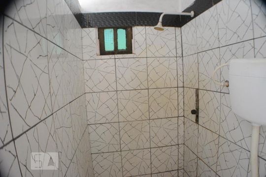 Quarto 1 com varanda e banheiro de casa para alugar com 3 quartos, 102m² em Estrada das Barreiras, Salvador