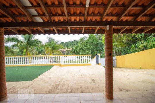 Vista da Sala de casa à venda com 3 quartos, 400m² em Bairro do Mursa, Várzea Paulista