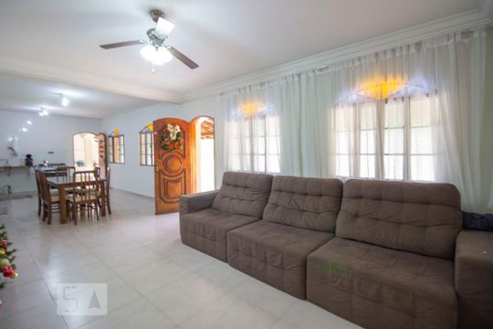 Sala de casa à venda com 3 quartos, 400m² em Bairro do Mursa, Várzea Paulista