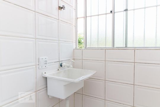 Área de Serviço de apartamento para alugar com 2 quartos, 55m² em Vila Paulicea, Mogi das Cruzes