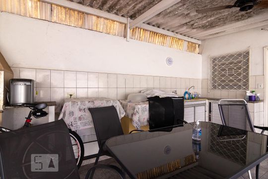 Área Externa de casa à venda com 3 quartos, 140m² em Jardim Interlagos, Campinas