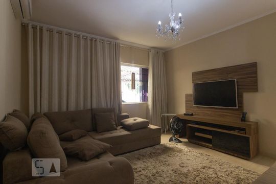 Casa à venda com 3 quartos, 140m² em Jardim Interlagos, Campinas