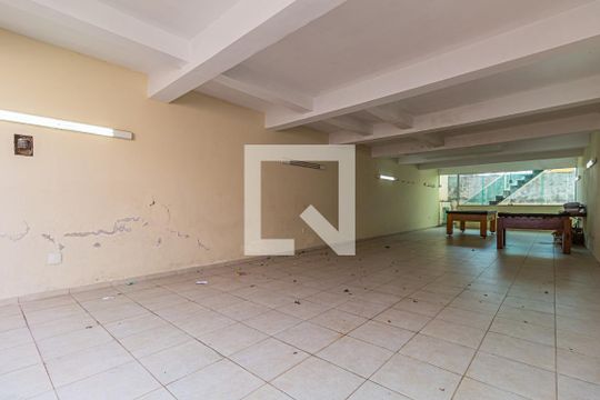Garagem de casa à venda com 4 quartos, 356m² em Jardim Las Vegas, Santo André