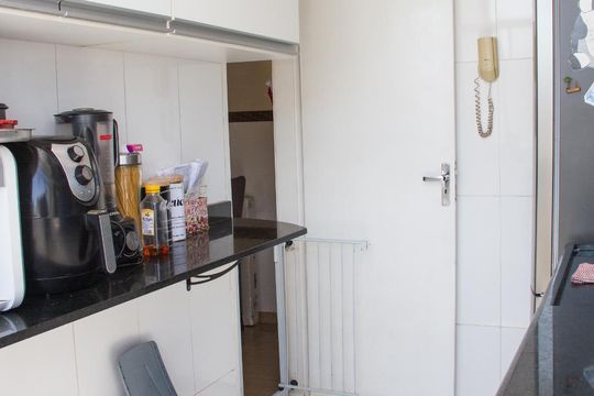 Cozinha de apartamento à venda com 2 quartos, 60m² em Engenho Novo, Rio de Janeiro