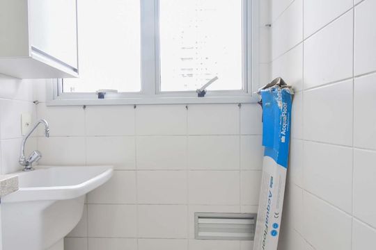 Lavanderia de kitnet/studio para alugar com 1 quarto, 32m² em Itaim Bibi, São Paulo