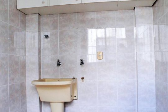 Detalhe da area de serviço de apartamento para alugar com 4 quartos, 256m² em Canto do Forte, Praia Grande