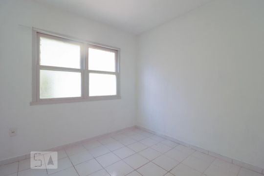 Kitnet/Studio à venda com 1 quarto, 24m² em Centro Histórico, Porto Alegre