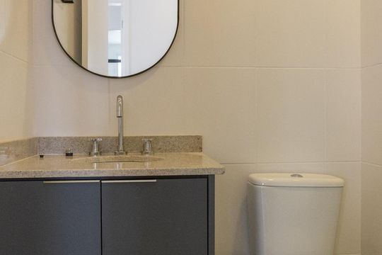 Banheiro Social de apartamento à venda com 2 quartos, 72m² em Vila Pompéia, São Paulo