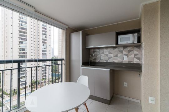 Varanda de kitnet/studio para alugar com 1 quarto, 38m² em Jardim Flor da Montanha, Guarulhos
