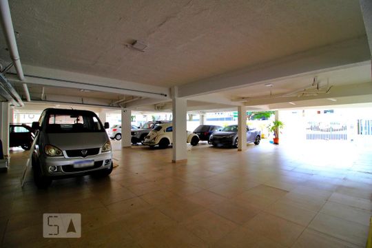 Garagem de apartamento para alugar com 2 quartos, 50m² em Vila Dora, Santo André