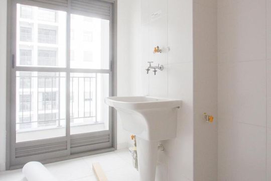 Área de Serviço de apartamento para alugar com 2 quartos, 55m² em Santo Amaro, São Paulo