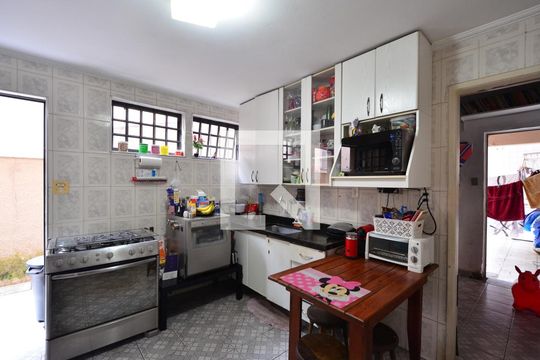 Cozinha de casa à venda com 3 quartos, 170m² em Jabaquara, São Paulo
