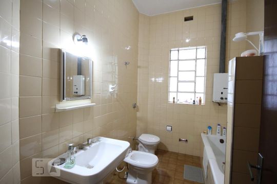 Banheiro de casa à venda com 3 quartos, 476m² em Jardim da Saúde, São Paulo