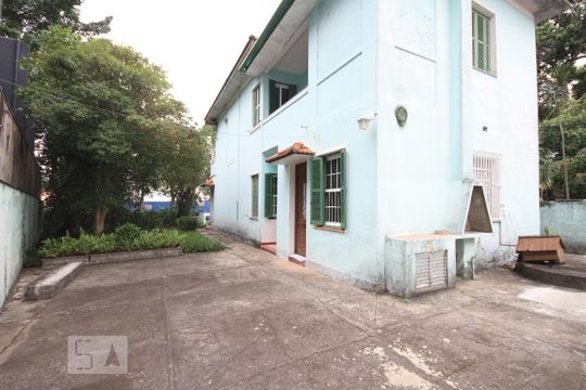 Quintal de casa à venda com 3 quartos, 476m² em Jardim da Saúde, São Paulo
