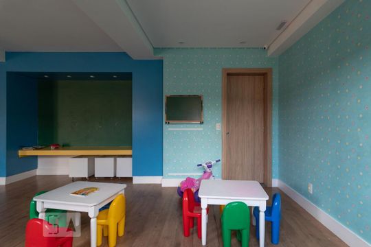 Área comum - Brinquedoteca de apartamento para alugar com 2 quartos, 49m² em Jardim Roberto, Osasco