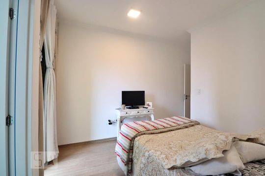 Quarto Suíte de apartamento à venda com 4 quartos, 180m² em Campestre, Santo André