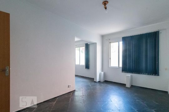 Quarto 1 de casa à venda com 4 quartos, 350m² em Vila Assunção, Porto Alegre