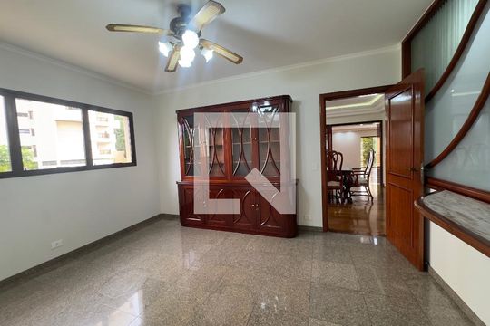 Sala de Jantar  de apartamento para alugar com 5 quartos, 424m² em Real Parque, São Paulo