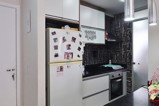Cozinha de apartamento à venda com 2 quartos, 69m² em Vila Alzira, Santo André