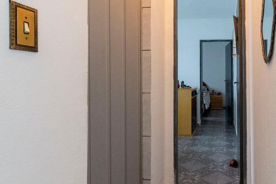 Corredor de casa para alugar com 2 quartos, 125m² em Vila Carmosina, São Paulo