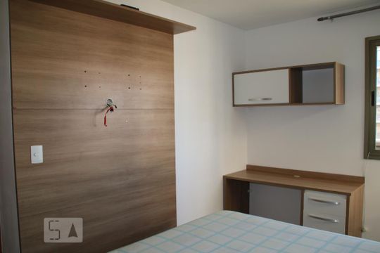 Quarto de apartamento para alugar com 3 quartos, 76m² em Jacarepaguá, Rio de Janeiro