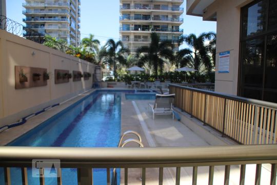 Área comum de apartamento para alugar com 3 quartos, 76m² em Jacarepaguá, Rio de Janeiro