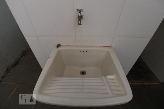 Lavanderia de kitnet/studio para alugar com 1 quarto, 30m² em Cidade Universitária, Campinas