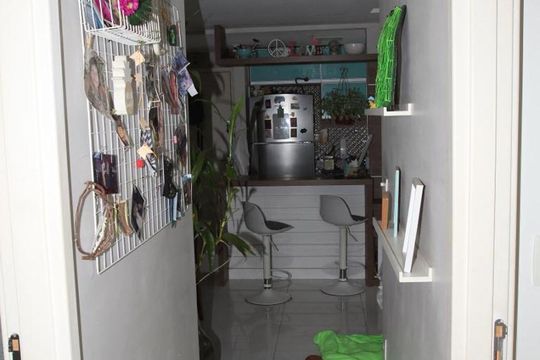 Corredor de apartamento à venda com 2 quartos, 50m² em Del Castilho, Rio de Janeiro