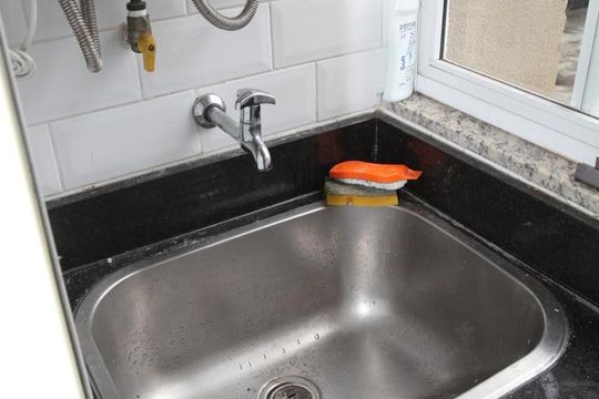 Área de Serviço de apartamento para alugar com 2 quartos, 50m² em Del Castilho, Rio de Janeiro