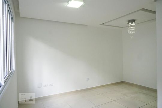 Casa de Condomínio para alugar com 2 quartos, 55m² em Vila Santa Teresa, São Paulo