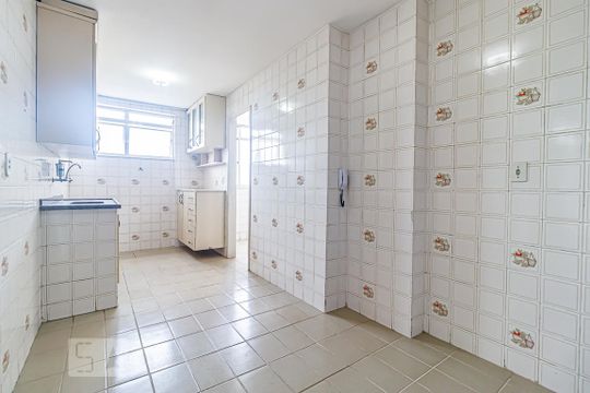 Cozinha de apartamento à venda com 2 quartos, 72m² em Taquara, Rio de Janeiro