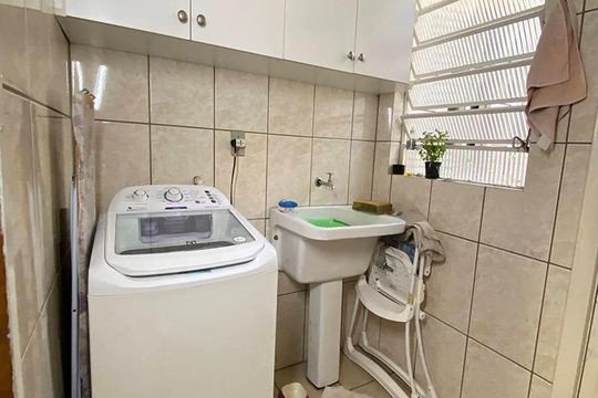 Lavanderia de casa à venda com 3 quartos, 260m² em Rio Branco, Novo Hamburgo