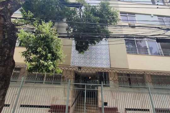 Fachada de apartamento à venda com 4 quartos, 250m² em Vila Isabel, Rio de Janeiro