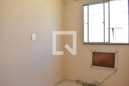 Quarto 1 de apartamento para alugar com 2 quartos, 48m² em Campo Grande, Rio de Janeiro