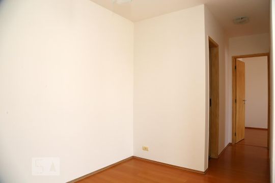 Sala de apartamento para alugar com 2 quartos, 57m² em Vila Sonia, São Paulo