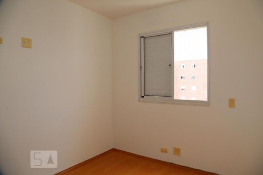Quarto 1  de apartamento para alugar com 2 quartos, 57m² em Vila Sonia, São Paulo