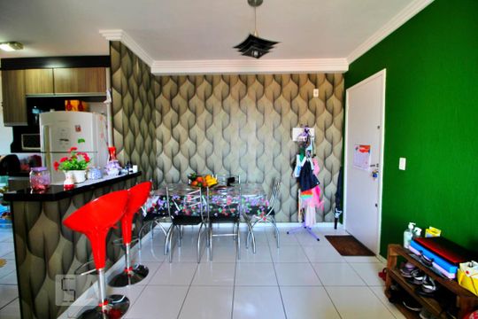 Sala de apartamento à venda com 2 quartos, 52m² em Parque Erasmo Assunção, Santo André