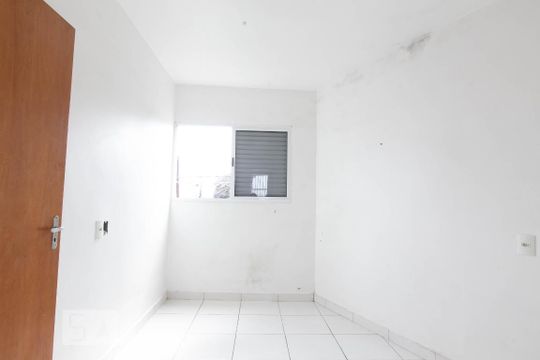 Suíte  de casa à venda com 3 quartos, 92m² em Jardim Lajeado, São Paulo